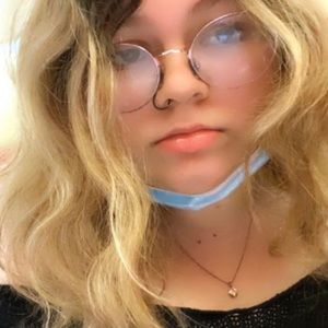 Meet your Posher, Laney